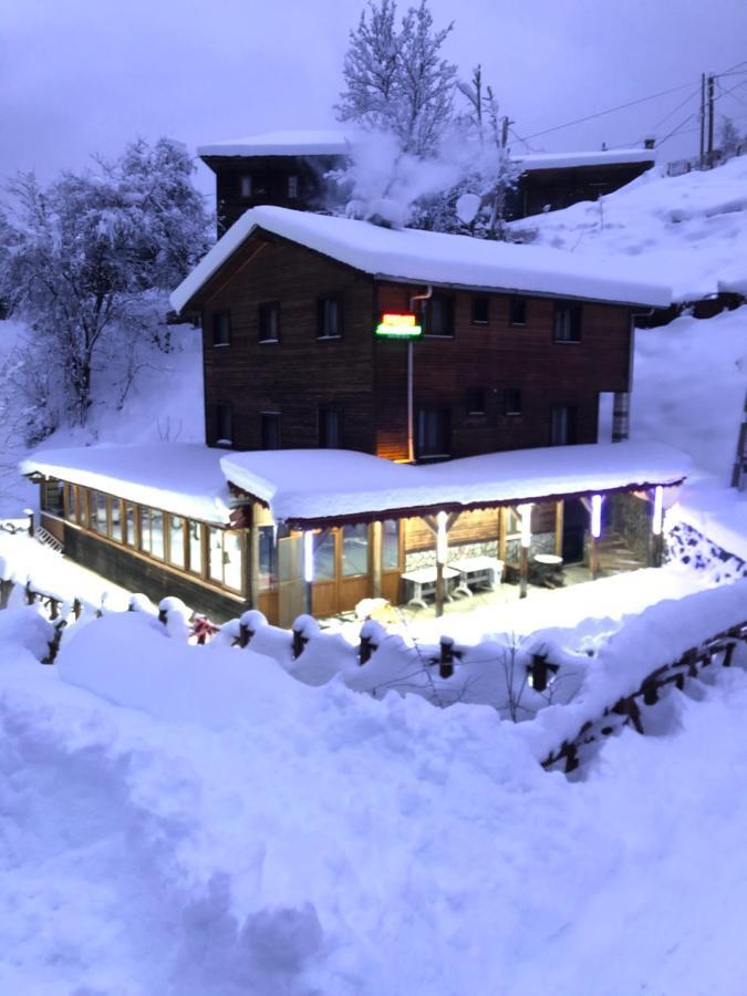 Ferah Butik Otel Çamlıhemşin Esterno foto